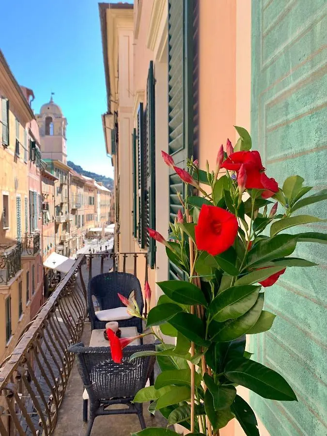 Historic Building By The Sea Apartment Finale Ligure