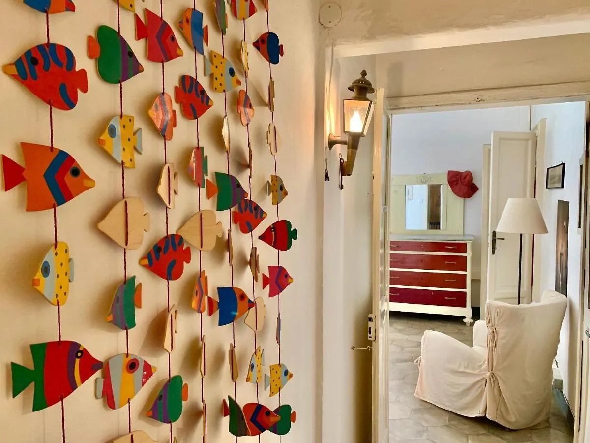 Historic Building By The Sea Apartment Finale Ligure