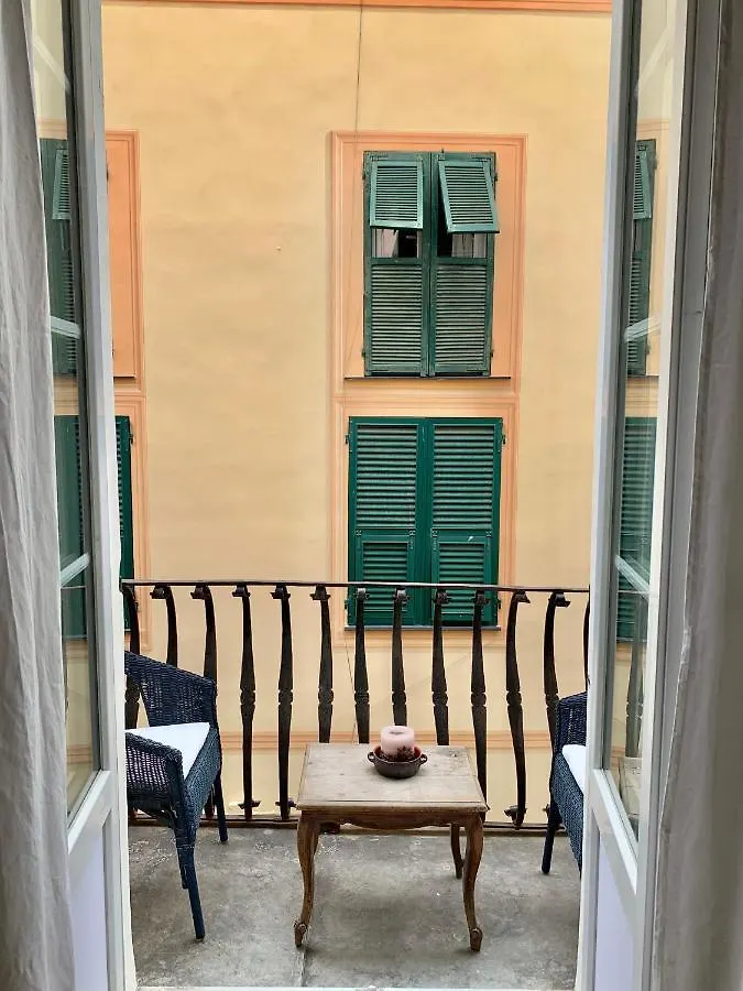 Historic Building By The Sea Apartment Finale Ligure