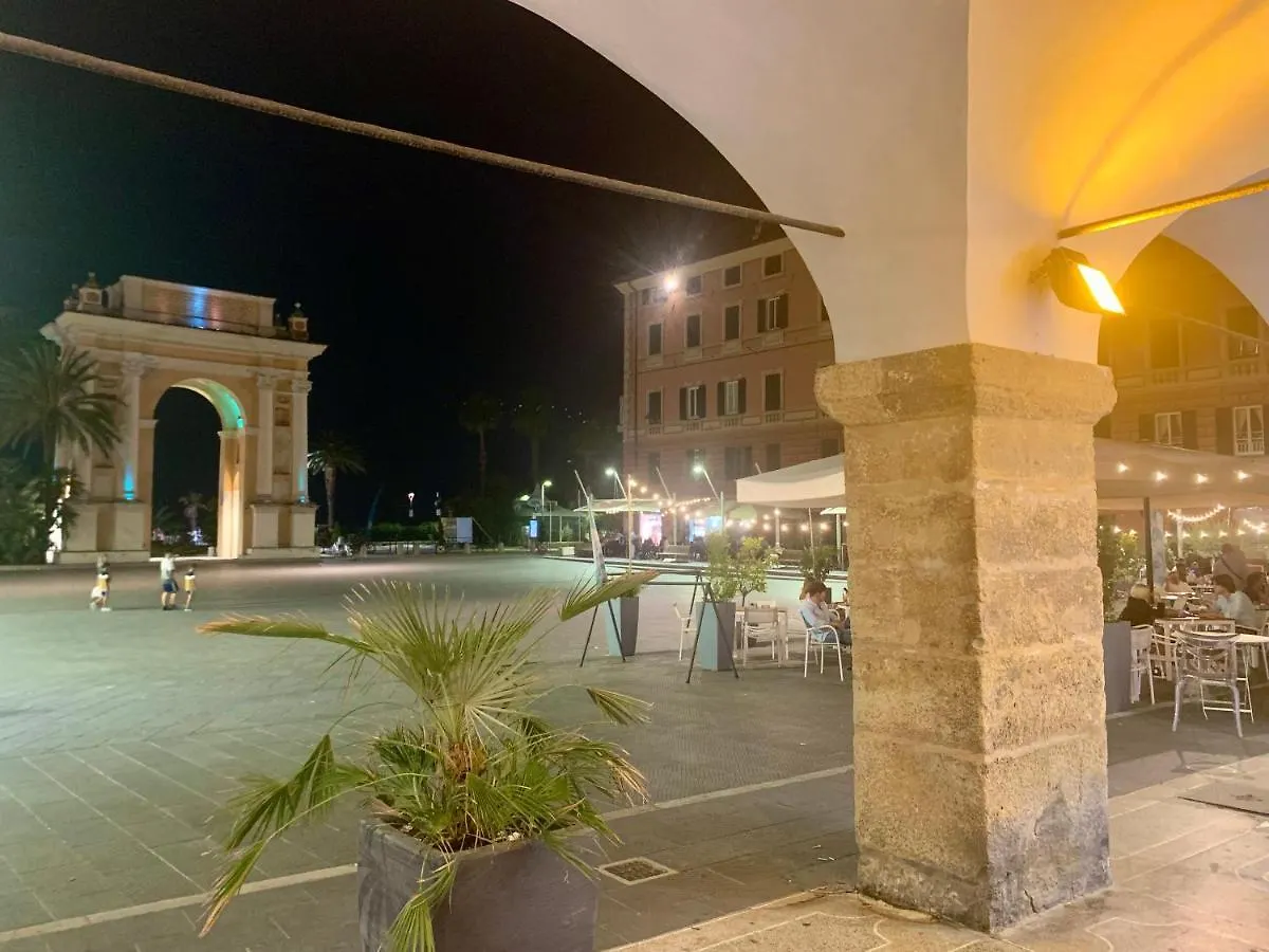 Appartamento Historic Building By The Sea Finale Ligure Italia